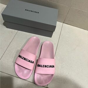 Women’s Balenciaga sandals